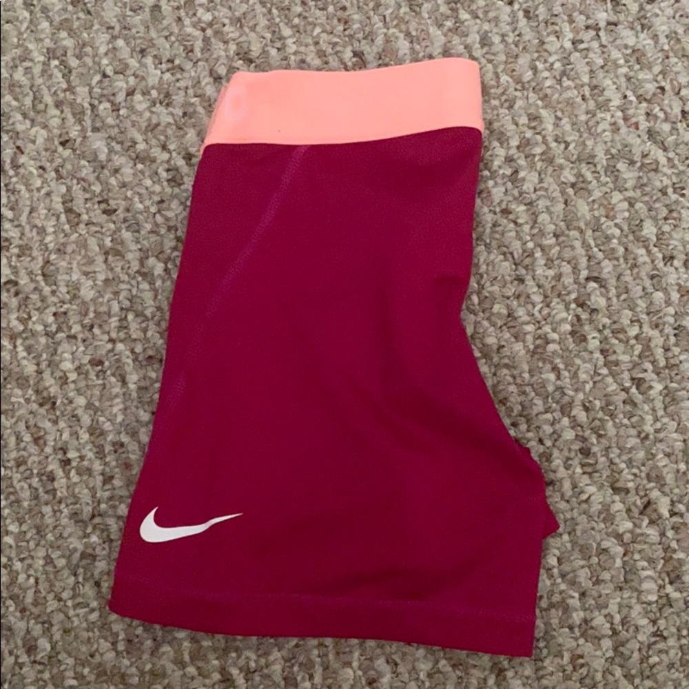 Nike Spandex Shorts Women’s